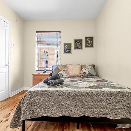 Beautiful 3-Bedrooms In Heart Of Plateau Mont-Royal Μόντρεαλ Εξωτερικό φωτογραφία