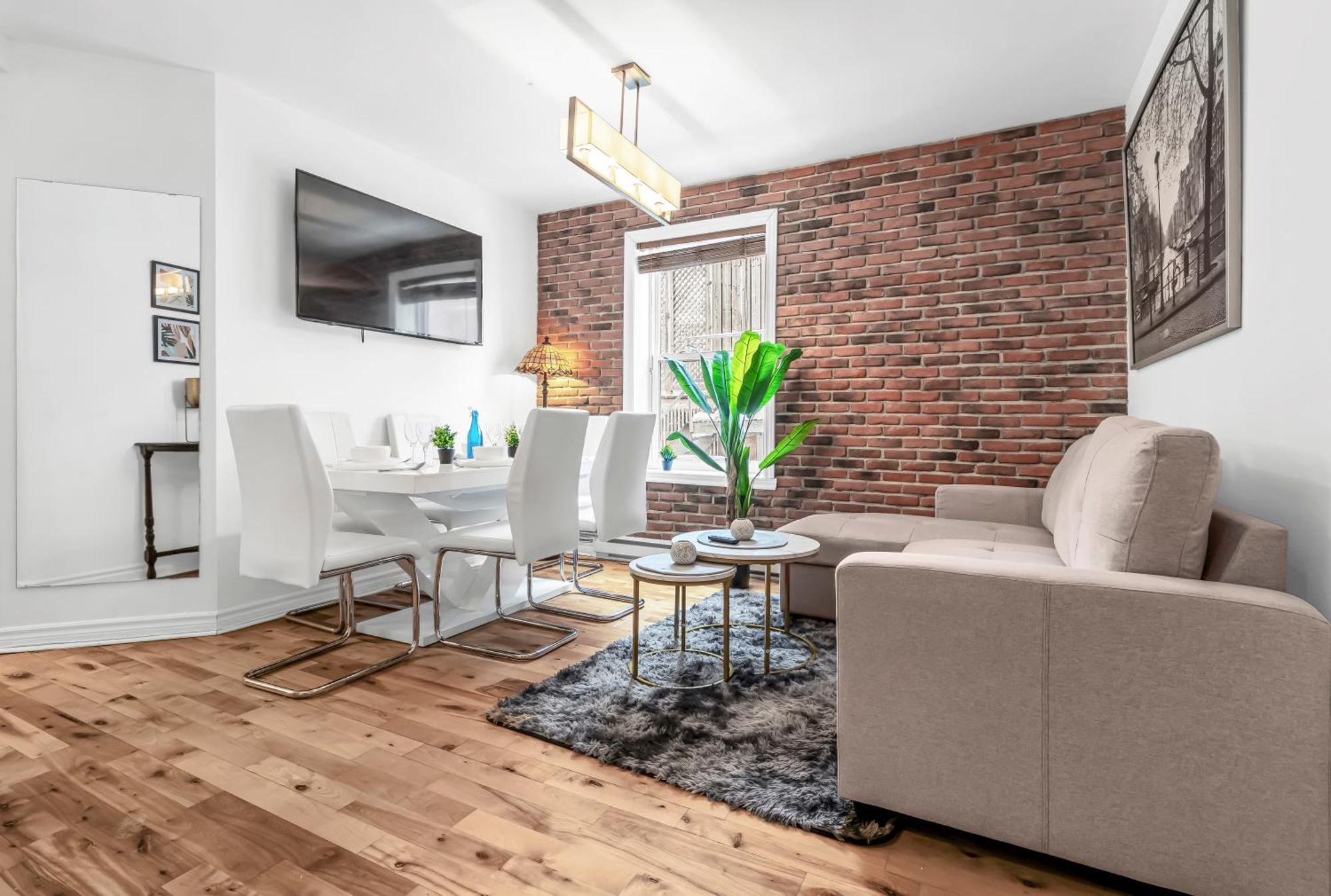 Beautiful 3-Bedrooms In Heart Of Plateau Mont-Royal Μόντρεαλ Εξωτερικό φωτογραφία